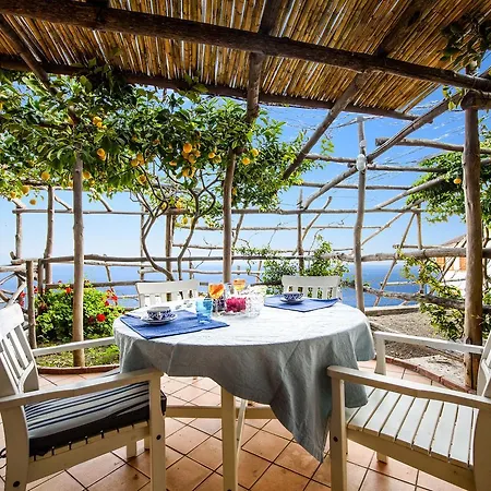 Pagliarulo Complex By Amalfivacation * 拉维罗