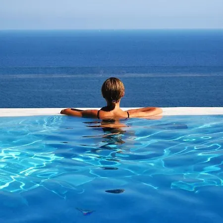 Pagliarulo Complex By Amalfivacation