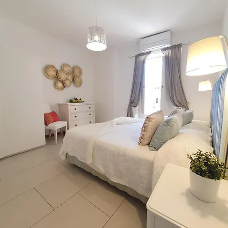 Pagliarulo Complex By Amalfivacation * رافيلّو